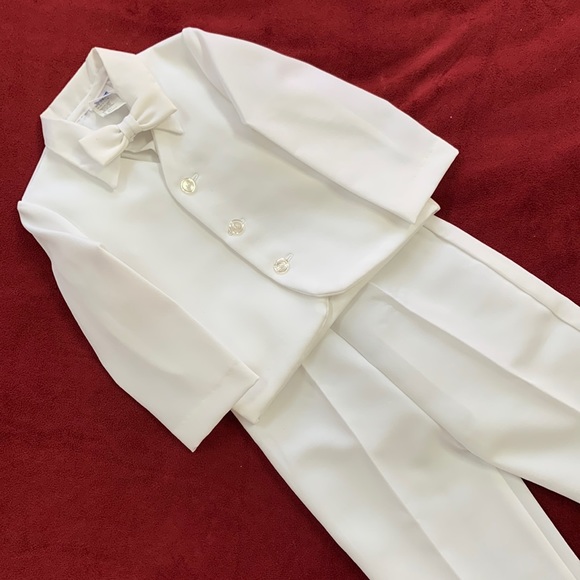 Vintage Peter Piper 3 Piece White Suite Boys Size 24 Months - Picture 1 of 6